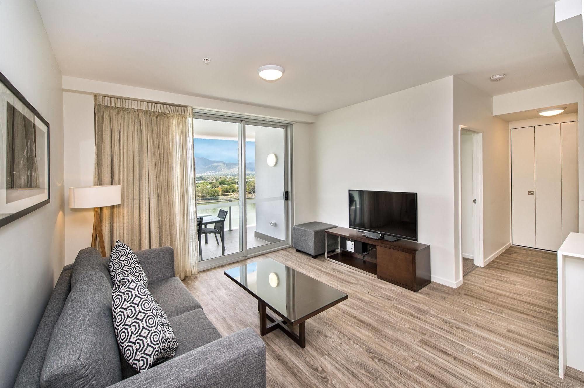 Empire Apartment Hotel Rockhampton Kültér fotó
