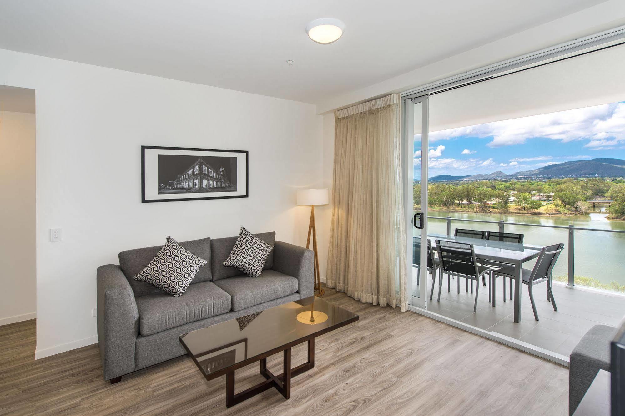 Empire Apartment Hotel Rockhampton Kültér fotó