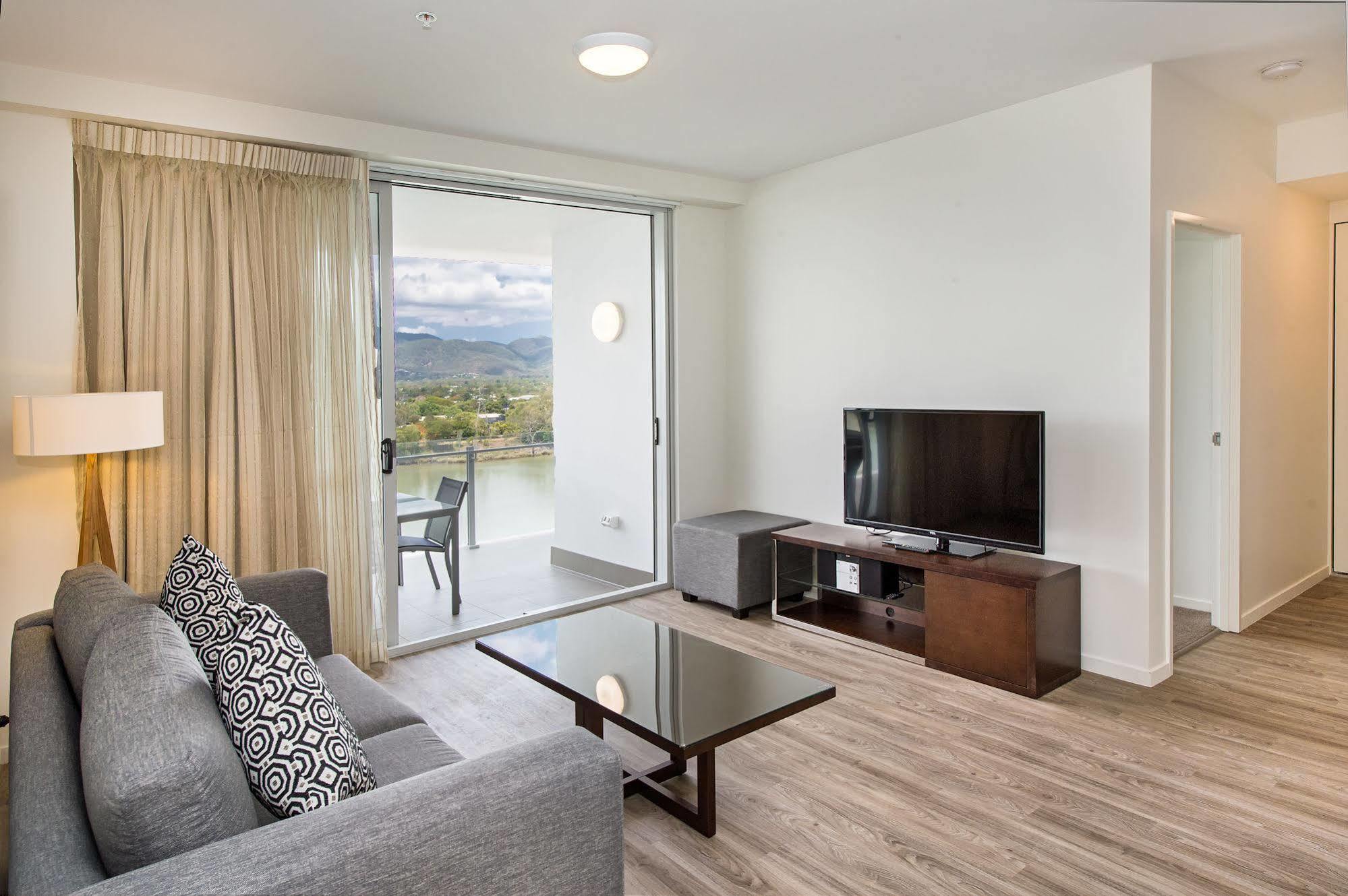 Empire Apartment Hotel Rockhampton Kültér fotó
